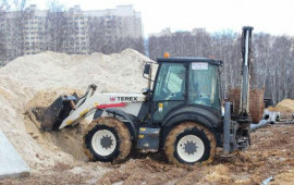 Аренда экскаватора-погрузчика. Планировка Погрузка