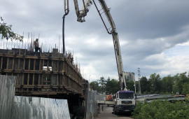 Автобетононасос услуги. Аренда бетононасос.