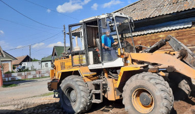 Услуги погрузчика от профессионала в Абакане