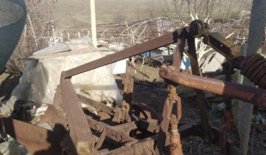 Продам ДТ-75 Казахстанец