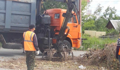 Вывоз мусора и бытовых отходов ломовозом в Тюмени