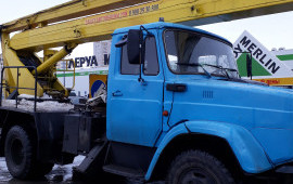 Аренда автовышки 22 м. Подъемные работы.