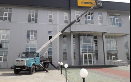 Услуги агп 18м. Автовышка аренда.