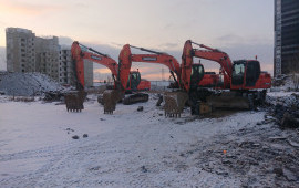 колесный экскаватор/ гидромолот в красноярске в Красноярске
