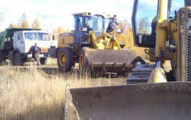 Услуги погрузчика 2куб фронтальный. Погрузка.