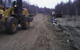 Услуги погрузчика 2куб фронтальный. Погрузка.