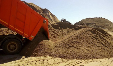 Услуги самосвала. Перевозка грузов, материалов.