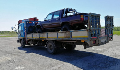 Самогруз манипулятор Isuzu по городу и краю