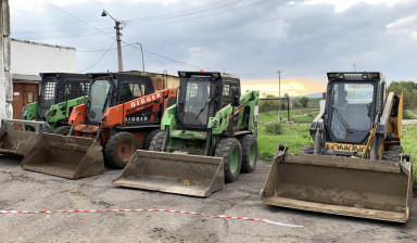 Услуги минипогрузчика bobcat( ГИДРОМОЛОТ, БУРОЯМ)