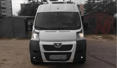 Автобус Пежо Боксер