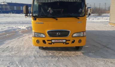 Hyundai County