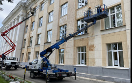 Аренда автовышки. Подъёмные работы.