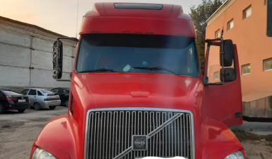 Volvo VNL
