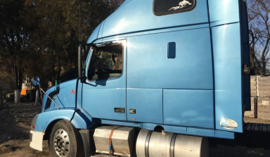 Volvo VNL