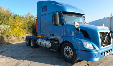 Volvo VNL