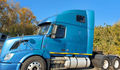 Volvo VNL