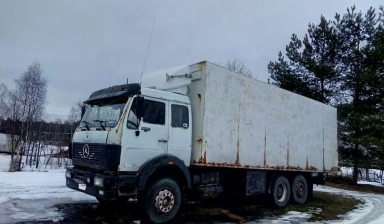 Mercedes-Benz Фургон (6х2)