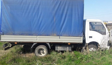 Грузовик JBC SY1041