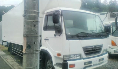 Фургон Nissan Diesel Condor