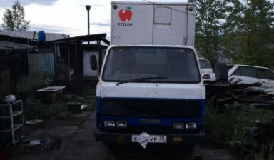Продам мазда титан