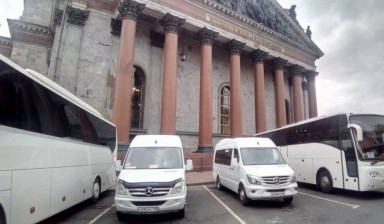 Аренда микроавтобусов Мерседес на 20 мест.
