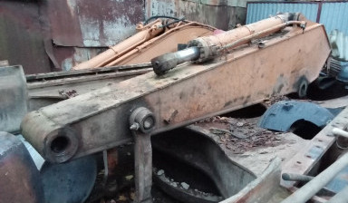 Запчасти б/у для Case CX350B в Москве