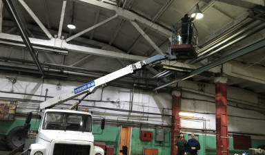 Автовышка телескоп аренда, услуги. kolesnye