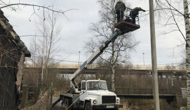 Автовышка телескоп аренда, услуги. kolesnye