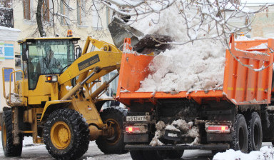Уборка снега с крыш и территорий. Вывоз снега