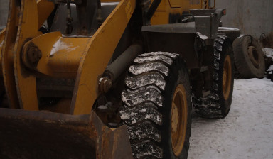 Фронтальный погрузчик