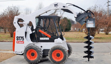 Аренда мини погрузчика Bobkat S175 с ямобуром