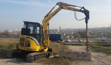 Ямобур на базе мини экскаватора в Севастополе