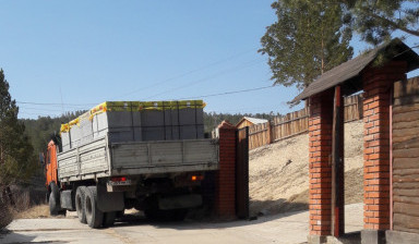 Камаз воровайка манипулятор с прицепом.