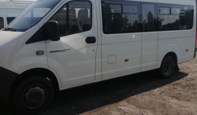 Заказной автобус для перевозок пассажиров.