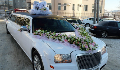 Лимузин Chrysler 300C в Брянске