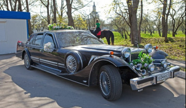 Лимузин Lincoln Town Car