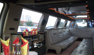 Лимузин Ford Excursion