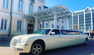 Лимузин Крайслер 300С Lux Limo