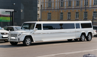 Лимузин Mercedes-Benz Gelenvagen