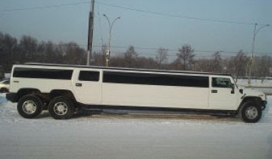 Лимузин Mega Hummer H2 в Кемерово