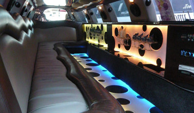 Лимузин Lincoln Town Car в Екатеринбурге