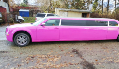 Лимузин крайслер 300с pink в Краснодаре