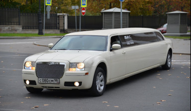 Лимузин Chrysler 300C
