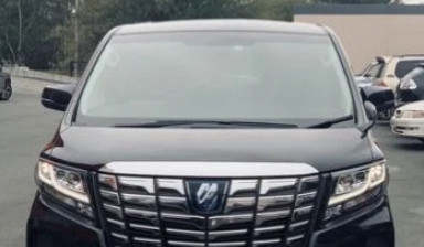 Аренда авто Toyota Alphard с водителем