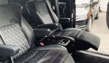 Аренда авто Toyota Alphard с водителем