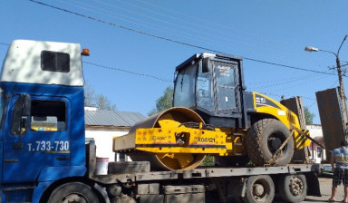 Услуги спецтехники. Трал аренда. Перевозка услуги.