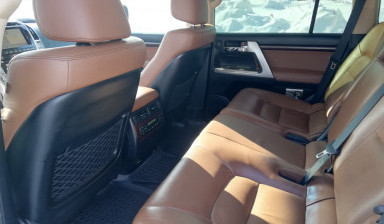 Пассажирские перевозки нa Toyota Land Cruiser 200