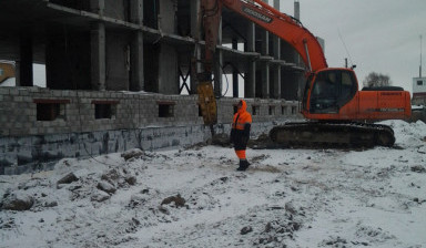 Услуги гидромолота в Салехарде