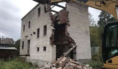 Демонтаж зданий в Иркутске