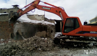 Демонтаж дома, снос строений. Вывоз вынос мусора